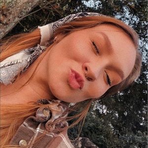 Meet your Posher, Bridgette